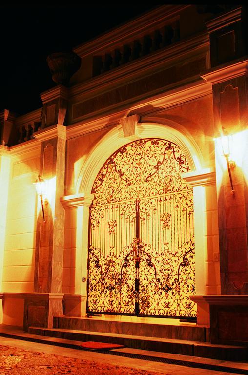 Illyria House Boutique Hotel And Spa Pretoria-Noord Buitenkant foto
