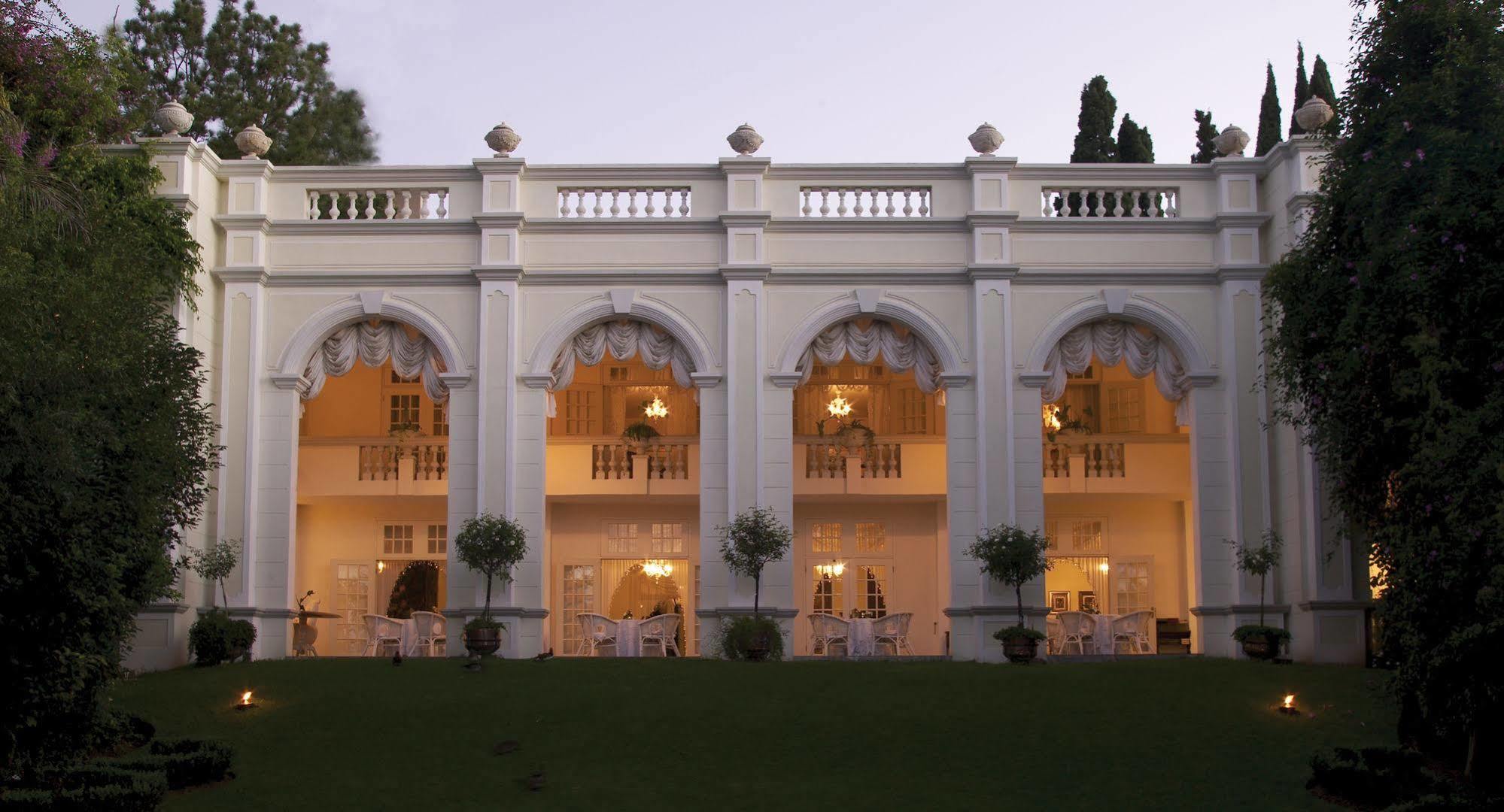 Illyria House Boutique Hotel And Spa Pretoria-Noord Buitenkant foto