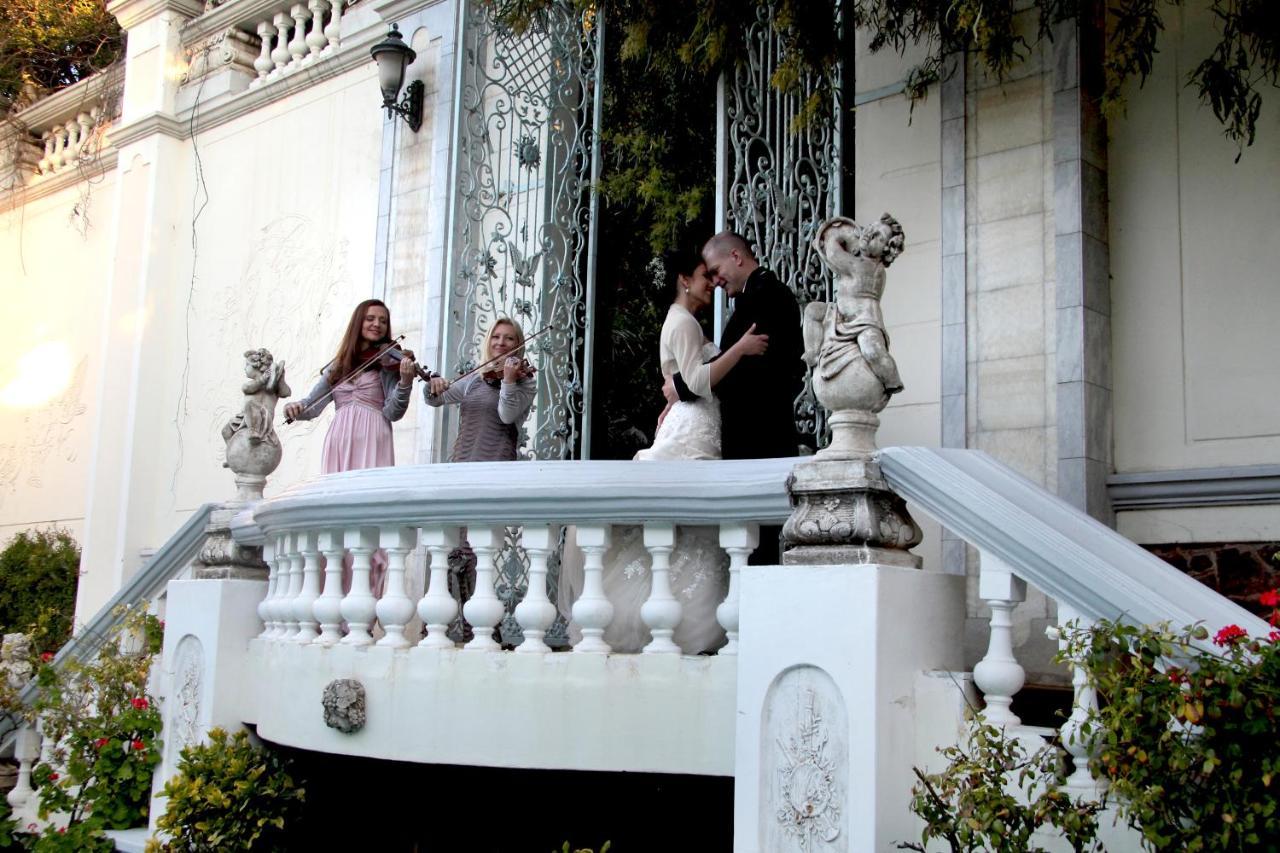 Illyria House Boutique Hotel And Spa Pretoria-Noord Buitenkant foto